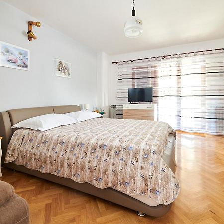 Haus Ana Apartment โปเรช ห้อง รูปภาพ